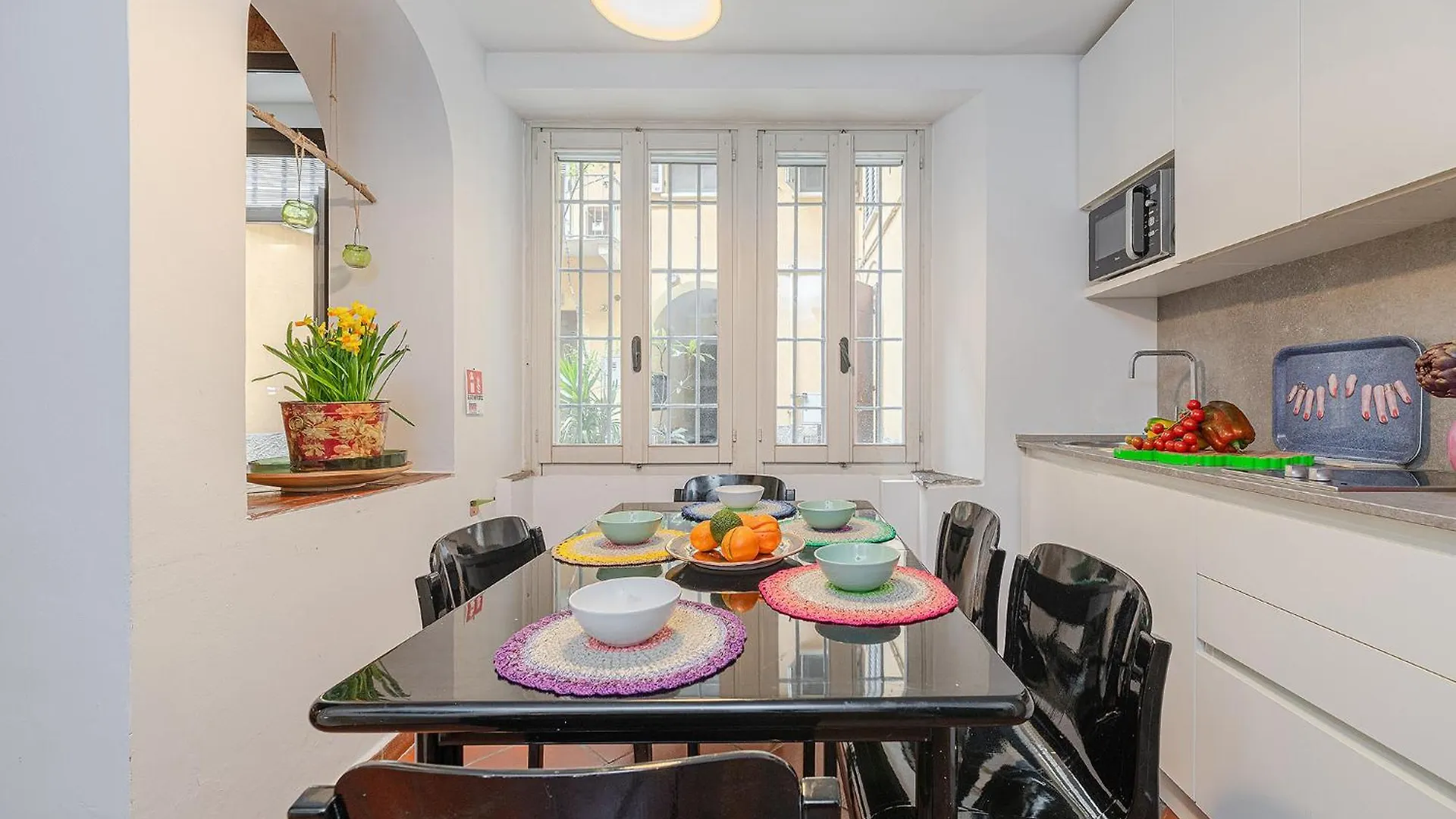 Ethnic-Chic, A Due Passi Dal Duomo! Apartment Milan 0*,  Italy