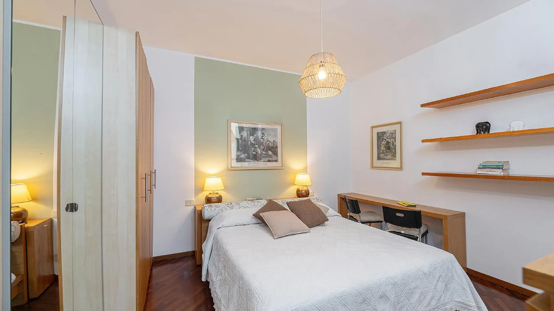 Ethnic-Chic, A Due Passi Dal Duomo! Apartment Milan Italy